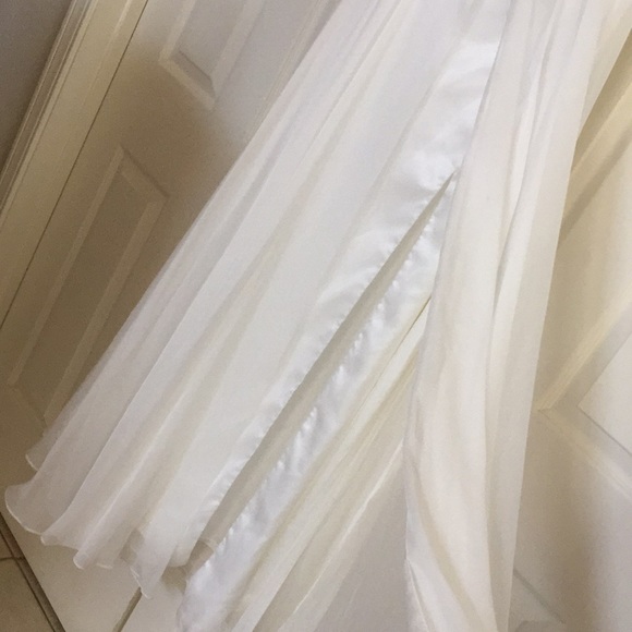 Alyce white flowy chiffon pageant prom dress - Picture 3 of 6